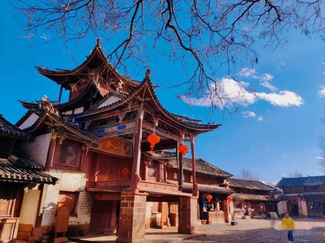潍坊市体校和奎文区教体局合作办学活动在新华中学举行